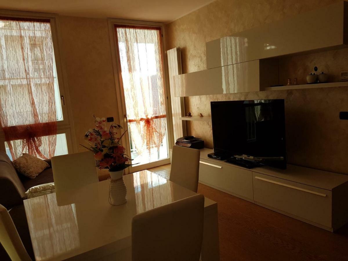 Milano Malpensa Grandi Ap Apartman Gallarate Kültér fotó