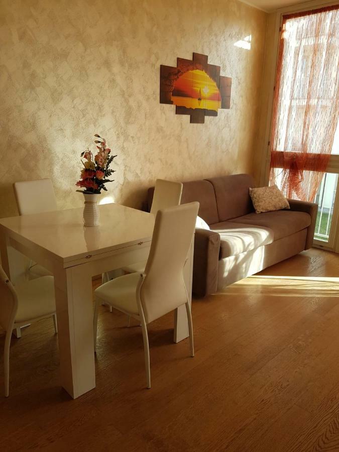 Milano Malpensa Grandi Ap Apartman Gallarate Kültér fotó