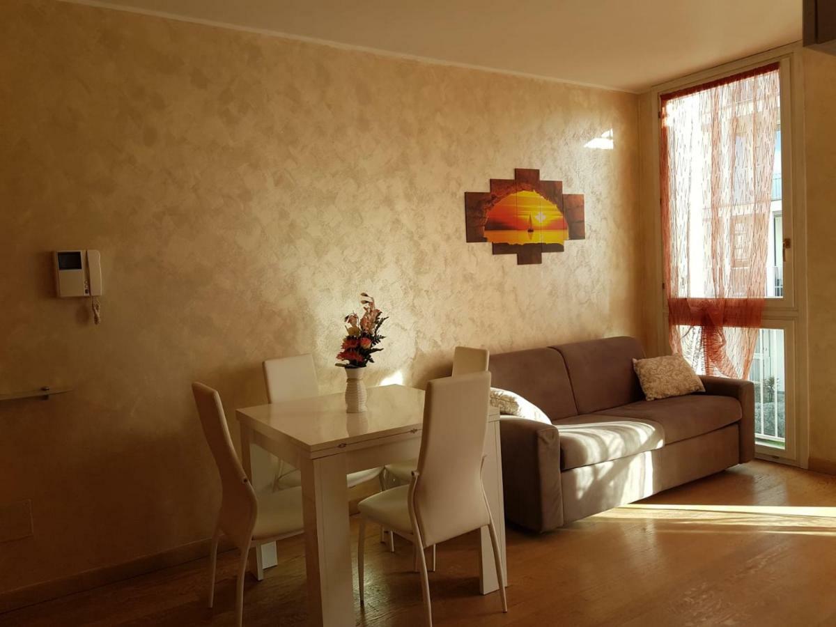 Milano Malpensa Grandi Ap Apartman Gallarate Kültér fotó