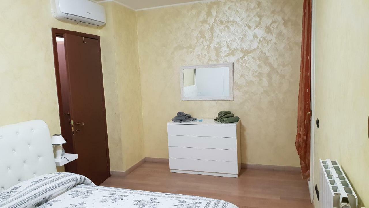 Milano Malpensa Grandi Ap Apartman Gallarate Kültér fotó