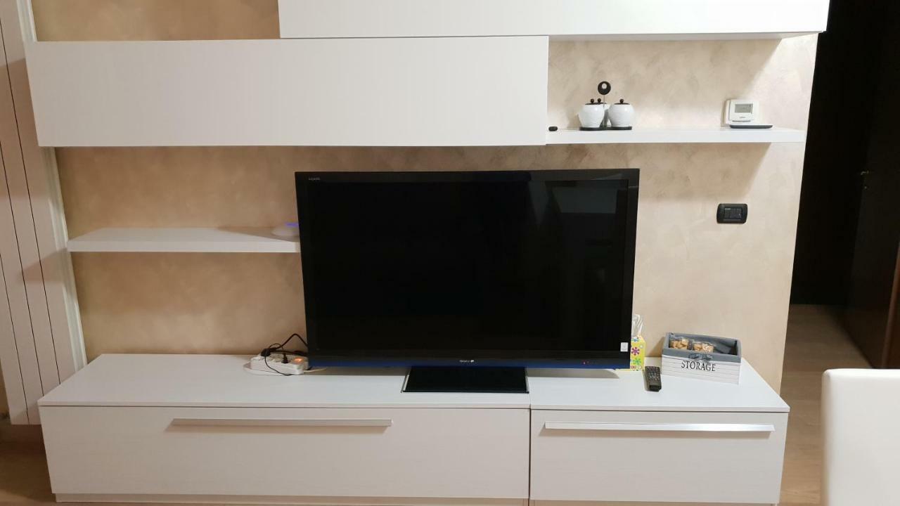 Milano Malpensa Grandi Ap Apartman Gallarate Kültér fotó