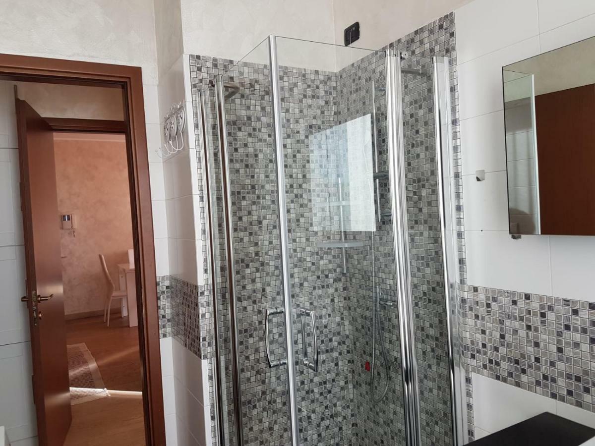 Milano Malpensa Grandi Ap Apartman Gallarate Kültér fotó