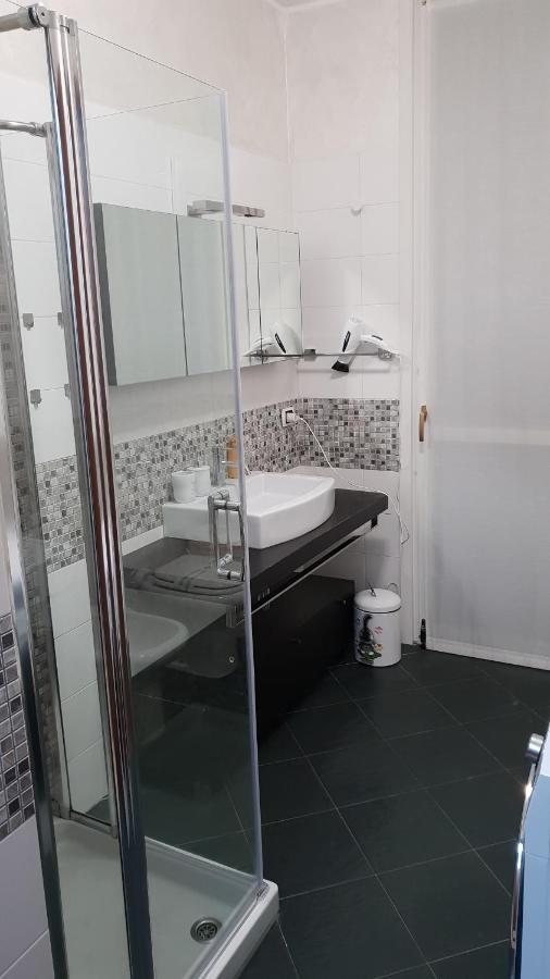 Milano Malpensa Grandi Ap Apartman Gallarate Kültér fotó